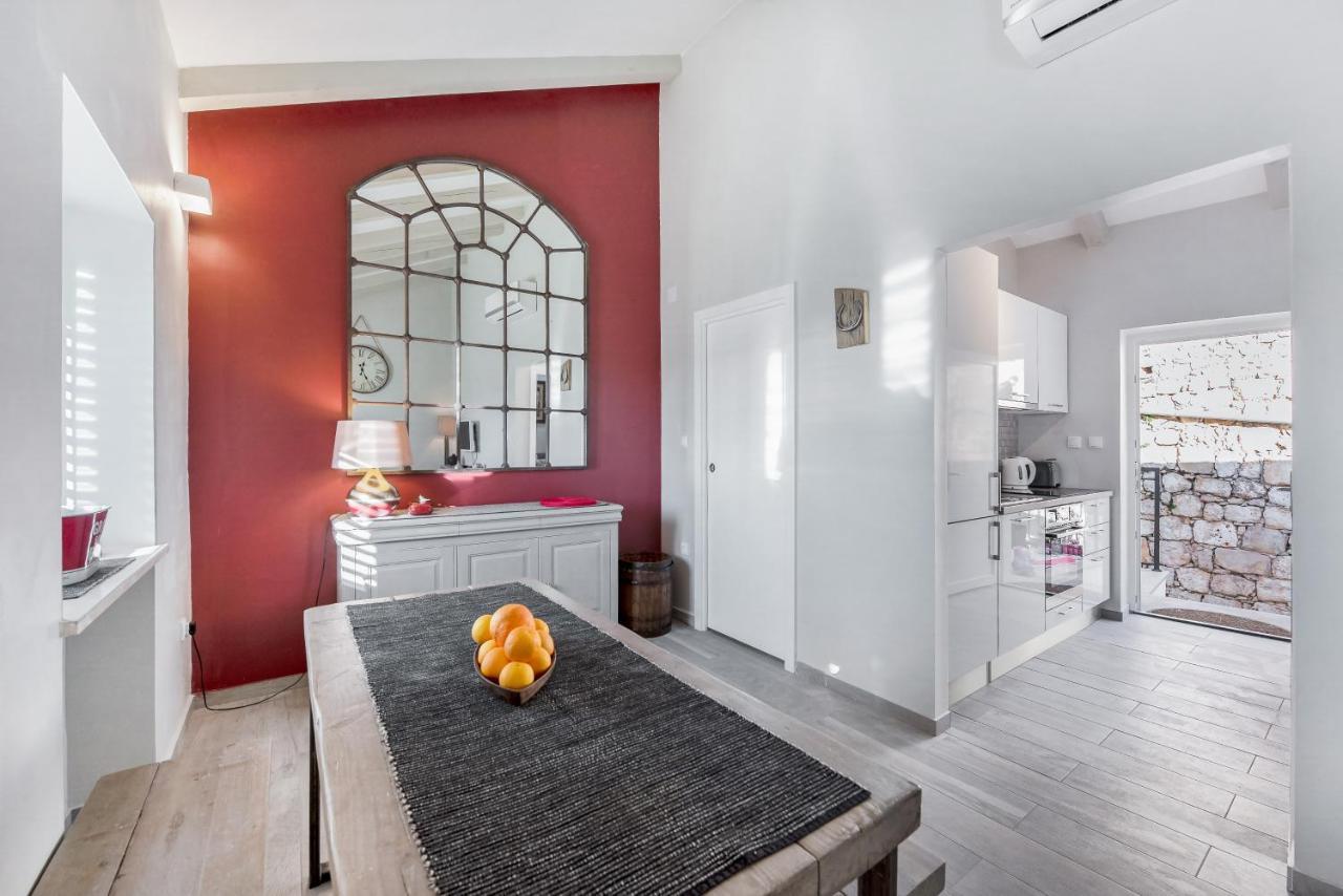 Jully Apartment With Swimming Pool Babino Polje Buitenkant foto